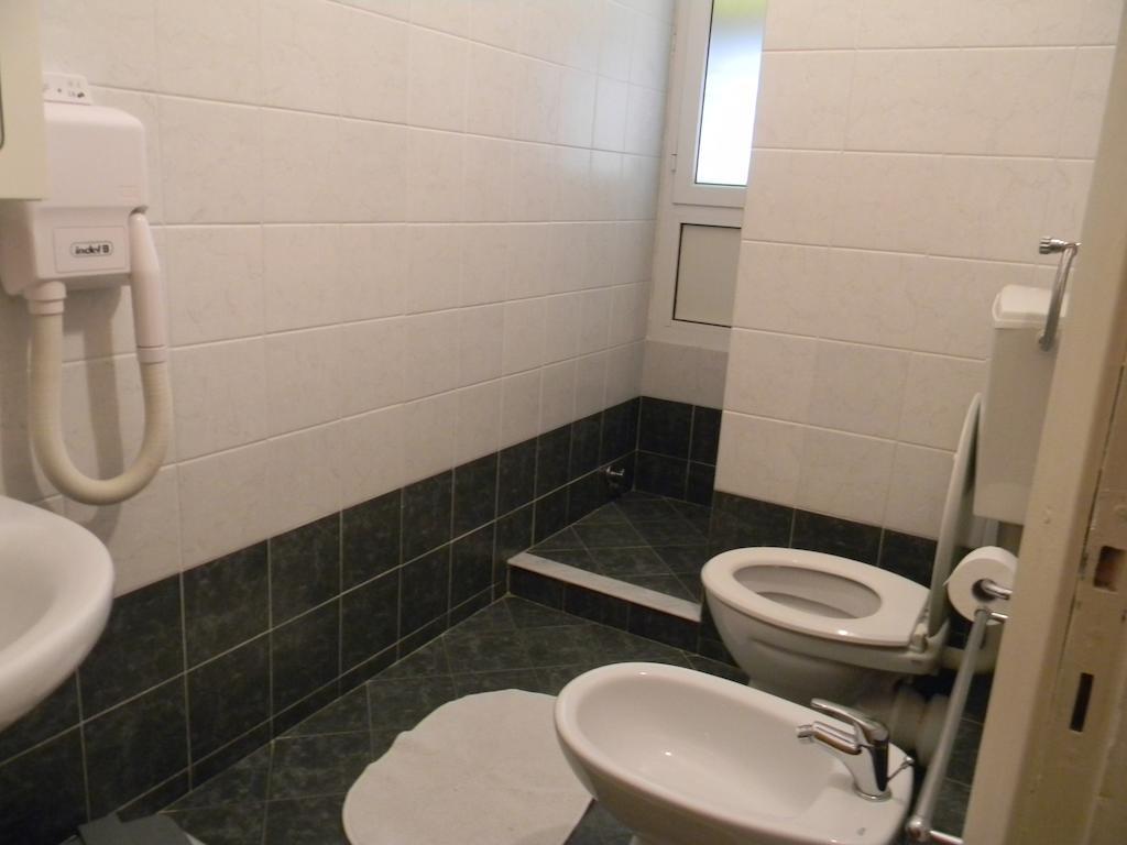 Vecchie Mura Varazze Quarto foto